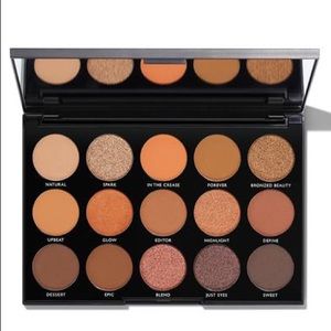 MORPHE 15D DAY SLAYER ARTISTRY PALETTE